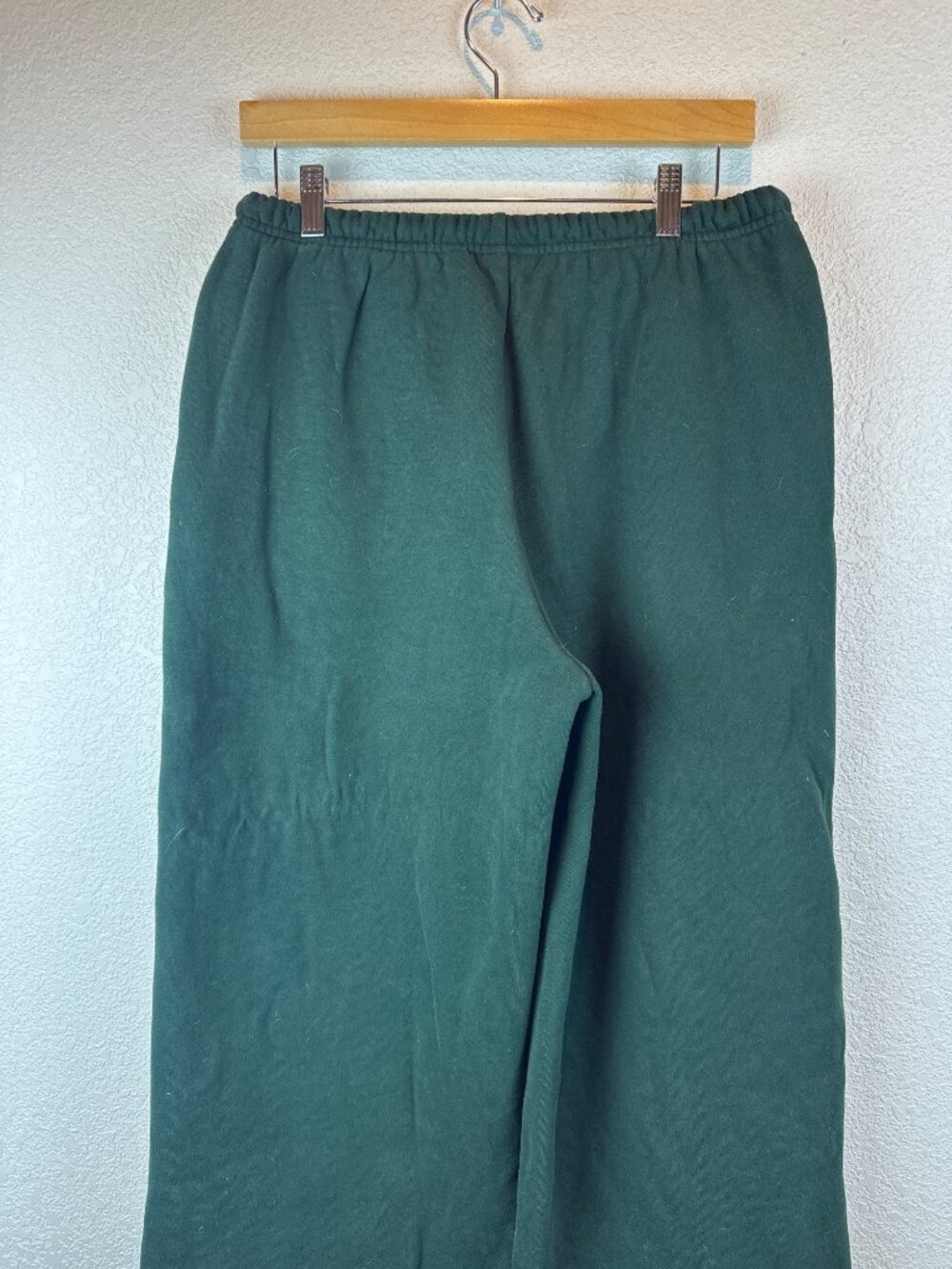 Aritzia Sweatfleece Mega Fit Wide Leg Sweatpants Green Womens Medium Casual - Picture 9 of 11